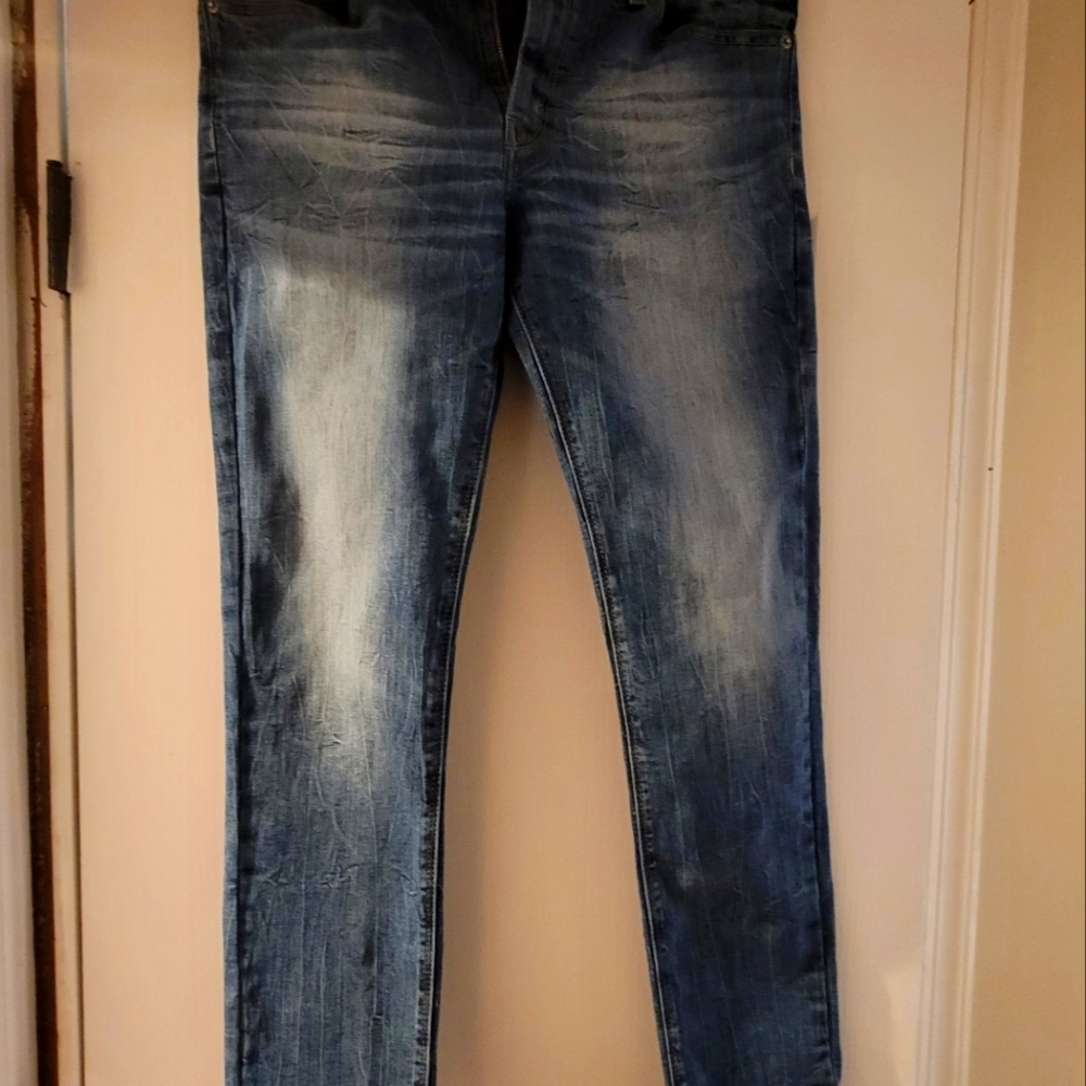 Levis jeans